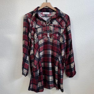 Montana Co. Womens Embroidered Plaid Tunic Shirt Medium Red/Black Cotton Blend