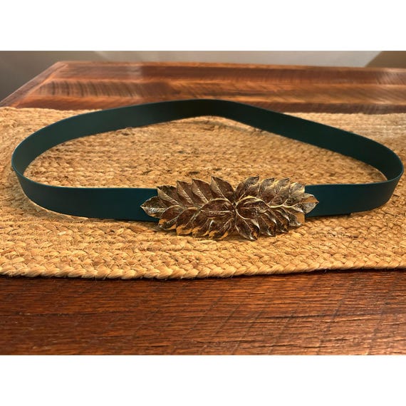 Mimi D N 1976 Vintage Belt Set....green Belt With Gold Leaf  display picture 1