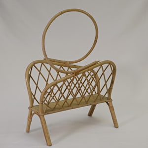 Porte revue rotin design