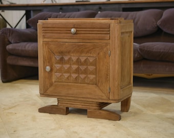 Chevet brutaliste en chêne massif 1950's