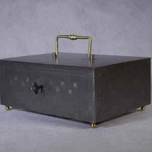 Coffre-fort en métal avec plateau et serrure à clé, coffre-fort à