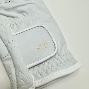 Mens Christmas gift. white leather customized initial monogram golf glove, luxury personalized gift for golf lovers. image 2