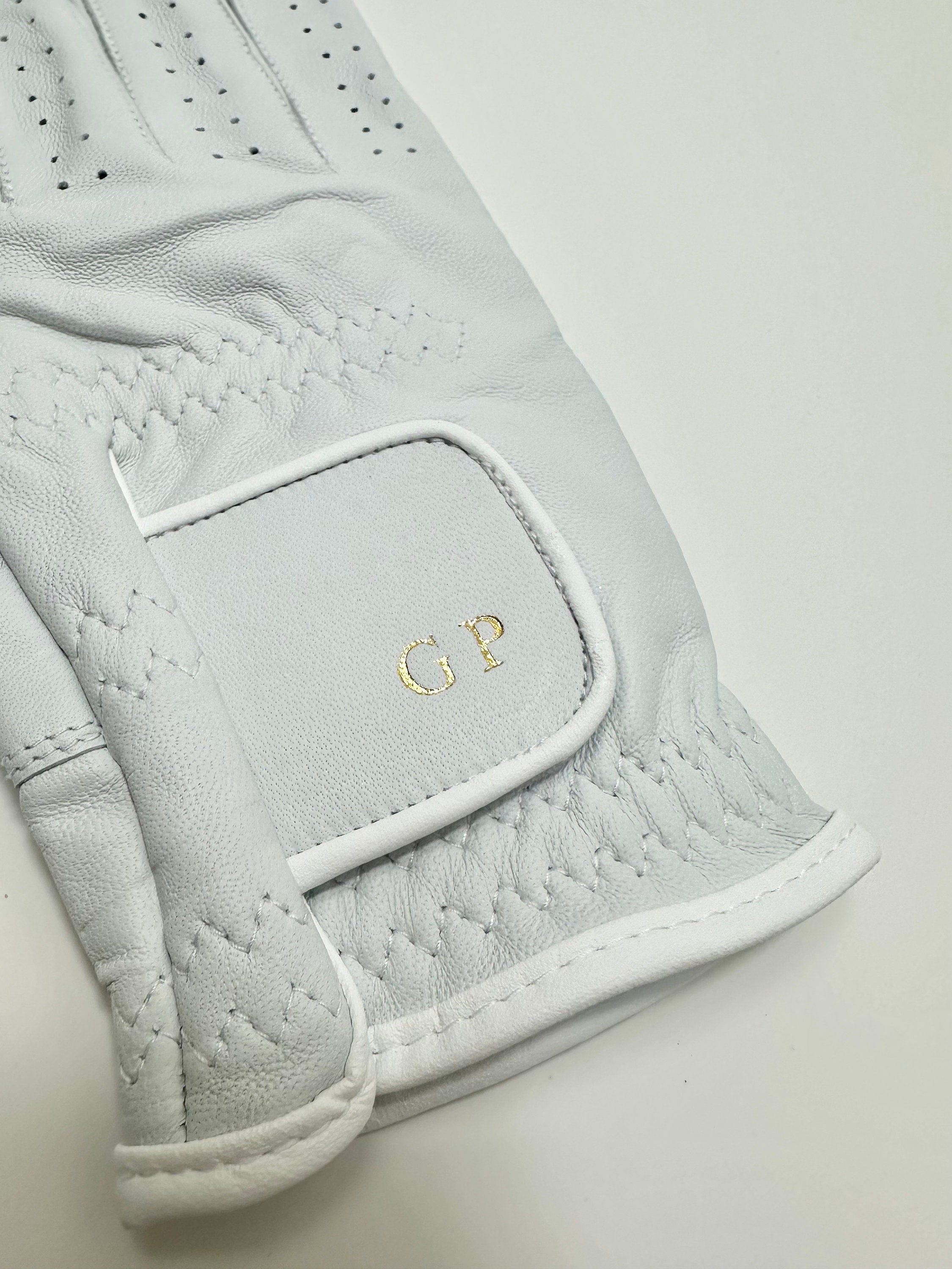 Mens Christmas gift. white leather customized initial monogram golf glove, luxury personalized gift for golf lovers.