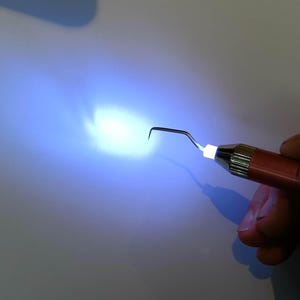 LED Light Weeding Tool for Vinyl Crafts | Precision Weeding Tool with Bright Light for Crafters