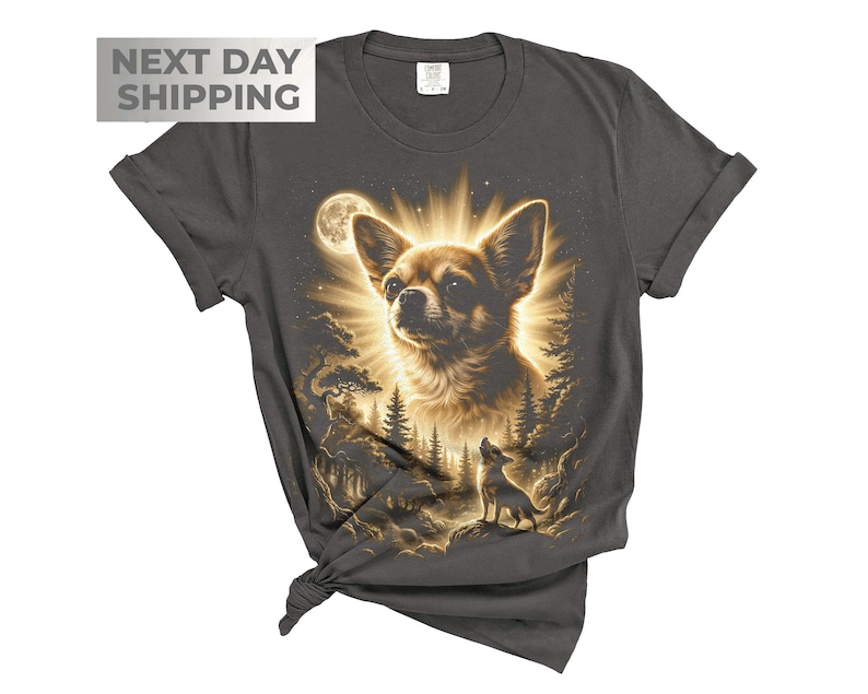 Chihuahua Howling to The Moon Vintage T-Shirt, 90s Retro Animal Graphic Tee, Chihuahua Mom Gift, Silly Dog Shirts, Chihuahua Gifts