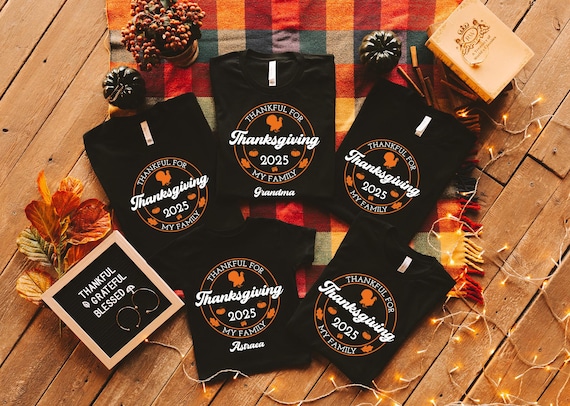 Custom Family Thanksgiving 2025 Matching Shirt, Personalized Family Thanksgiving Dinner Shirts, Autumn Family T-shirts, Pumpkin Season Shirt