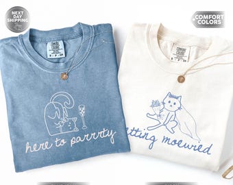 Camiseta de despedida de soltera con temática de gatos, "Getting Meowied", camiseta para la fiesta nupcial amante de los gatos, boda para amantes de los gatos, top de pijama para despedida de soltera, camisetas para el club de despedida de soltera