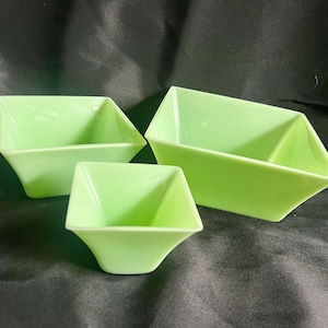 Square Jadeite Green Glass Bowls