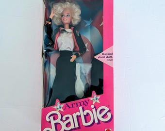 Barbie - Habillage Fantasy - Robe de Bal ou Oiseau - Mattel 1990 (ref.7763