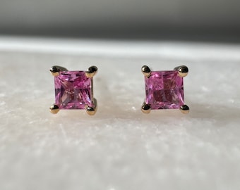 Aretes de zafiro rosa auténtico de talla princesa / Oro macizo de 14 k