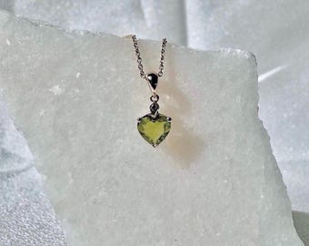 Genuine Peridot and Diamond Heart Pendant / 14k Solid Gold