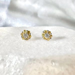 Genuine Yellow Sapphire and Diamond Flower Stud Earrings / 18k/ 14k Solid Gold