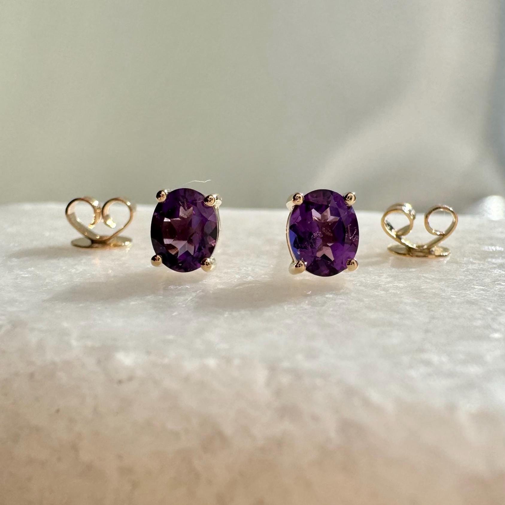 本物のアメジストオーバルカットソリティアスタッドピアス / 14K 