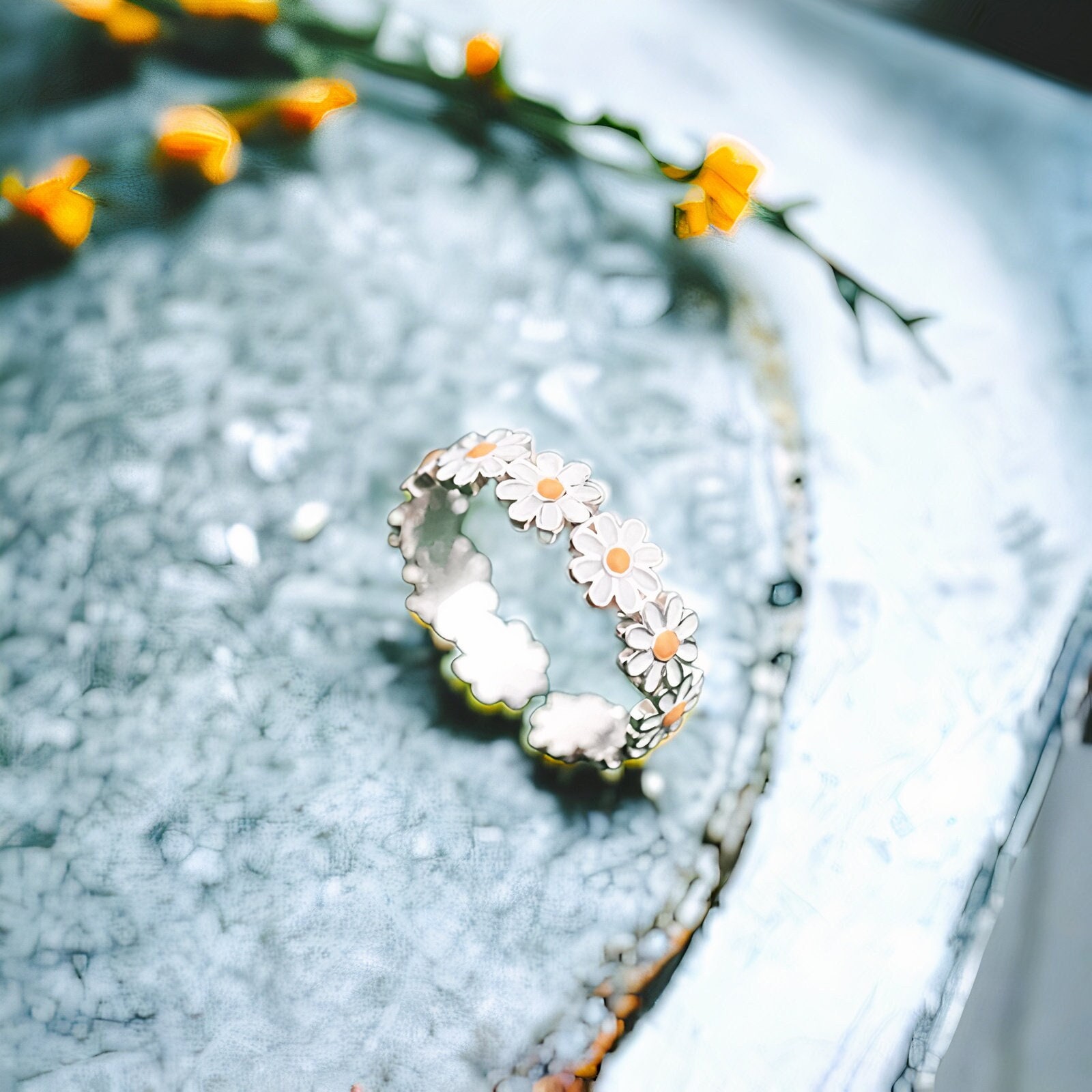 Daisy Flower Ring