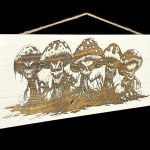 Letrero del bosque de hongos: un letrero de madera pintada grabado con láser