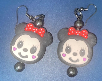 Minnie earrings