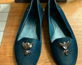 Rare Mel by Melissa Teal Velvet Flocked Loafers | Metal Bee hardware | Vegan Scented Shoes | Dark Academia | Size 10 | 39 40 EU Y2K Brazil
