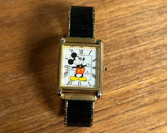 Vintage Lorus Disney Character Timepieces - Mickey Mouse  display picture 1