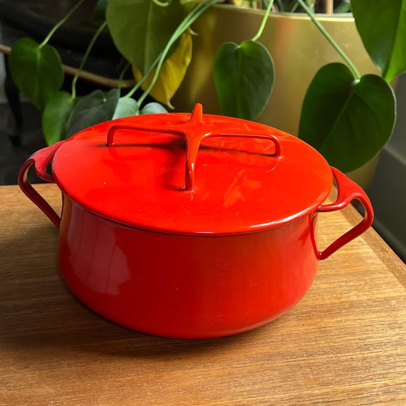 DANSK オーブンディッシュ　レッド　中古 Vintage Dansk Kobenstyle Red Enamel Dutch Oven, Mid-century Modern
