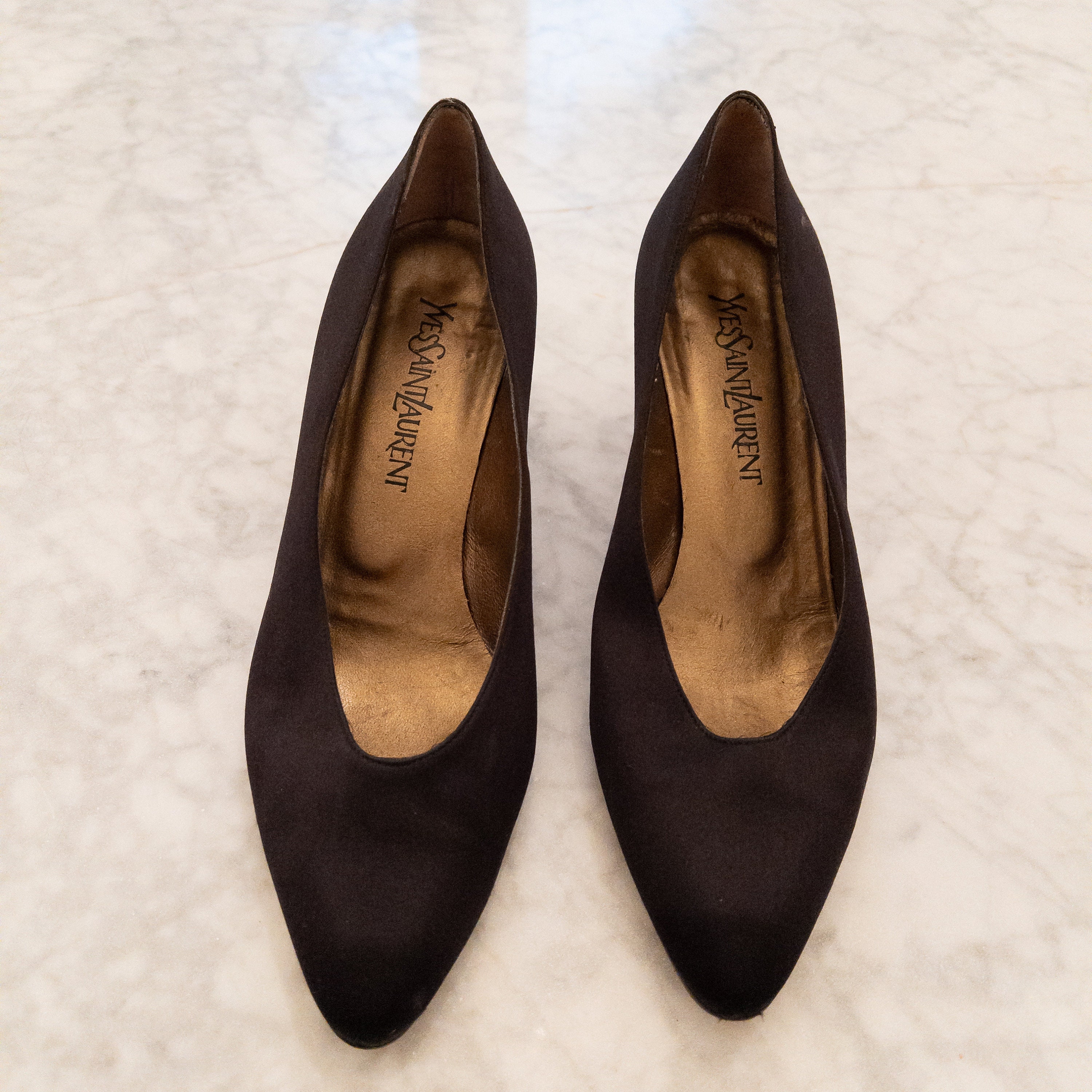 YSL Yves Saint Laurent Black Satin Pumps Heels Size 9 80s Era