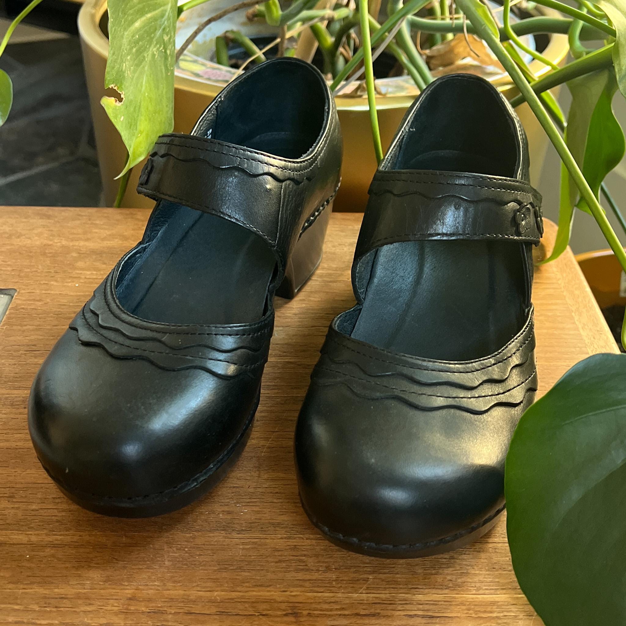 2000s Prada Shoes - Etsy 2000s Prada Shoes - Etsy
