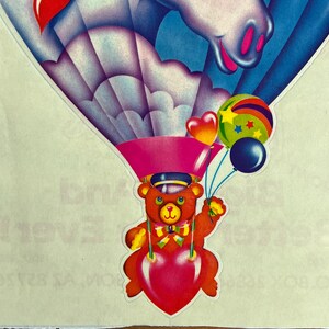 Rare Vintage Jumbo Lisa Frank Unicorn hot air balloon with bear sticker 80s 
IYKYK, bring this one home for nostalgia sake and share the fun with the children in your life. Vibrant colors :)

Measures 7" x 10" (including backing). Still on original backing.
