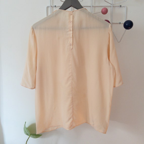 Vintage gorgeous peach silk ruffle blouse handmad… - image 2