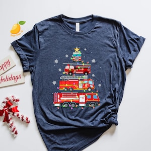Fire Truck Firefighter Christmas Tree Xmas Gift For Fireman T-Shirt Fire Truck Firefighter Christmas Tree Xmas Gift For Fireman T-Shirt