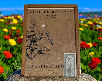 Empty Cavalier Geneve BII Viso Jalapa limited Release 2022 Cigar Box. Honduras, tobacciana perfect gift box arts crafts storage keepsake