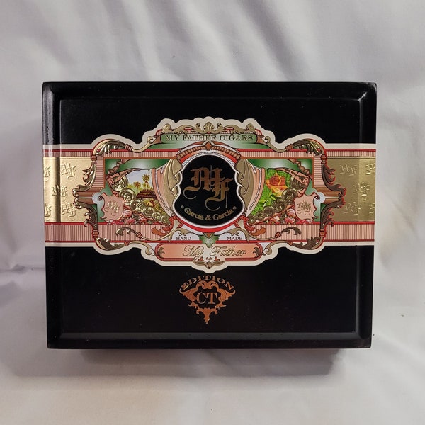 Empty My Father CT Gordo Cigar Box. Esteli Nicaragua tobacciana perfect gift box arts crafts storage keepsake stash valet unusual cute cool