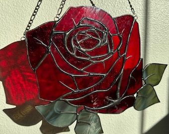 Stained Glass Rose Suncatcher: Romantic Valentine's Day Decor
