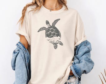 Camiseta Sea Turtle Comfort Colors®, Presente para Surfista, Amante do Coco e do Oceano, Camiseta Marinha Costeira, Vida Marinha Feminina, Camiseta Moderna de Verão para a Praia