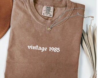 50th Birthday Shirt 1975 Vintage Shirt 50th Gift for Women Men Custom Year 1975 Tshirt Born in 1975 Tee Personalized 50th Birthday Tshirt