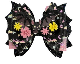 Halloween Rainbow Bat Tumbler Straw Bow, Tumbler Straw bows, Lilac Coquette Bat Bow, Tumbler Holiday Bow, Cute Gifts