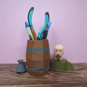Desk Organizer Runescape OSRS - Barrel, Jug, Beer - Old school runescape pencil holder pen desktop desk organize gaming gift room decor cup
