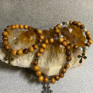 Olive wood Cross bracelet