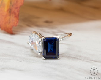 Toi et Moi Ring, Two stones ring, Birthstone Ring, Pear and Emerald Ring, Statement Ring, Sterling SIlver Ring, Couples birthstone