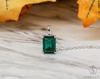 Girocollo in argento con smeraldo sintetico | Gioielli