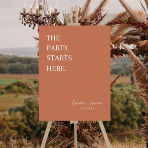Modern Wedding Welcome Sign, Wedding Sign Modern, Modern Wedding Sign, Wedding Sign Minimalistic, Wedding Sign Minimalist, Party Starts Here