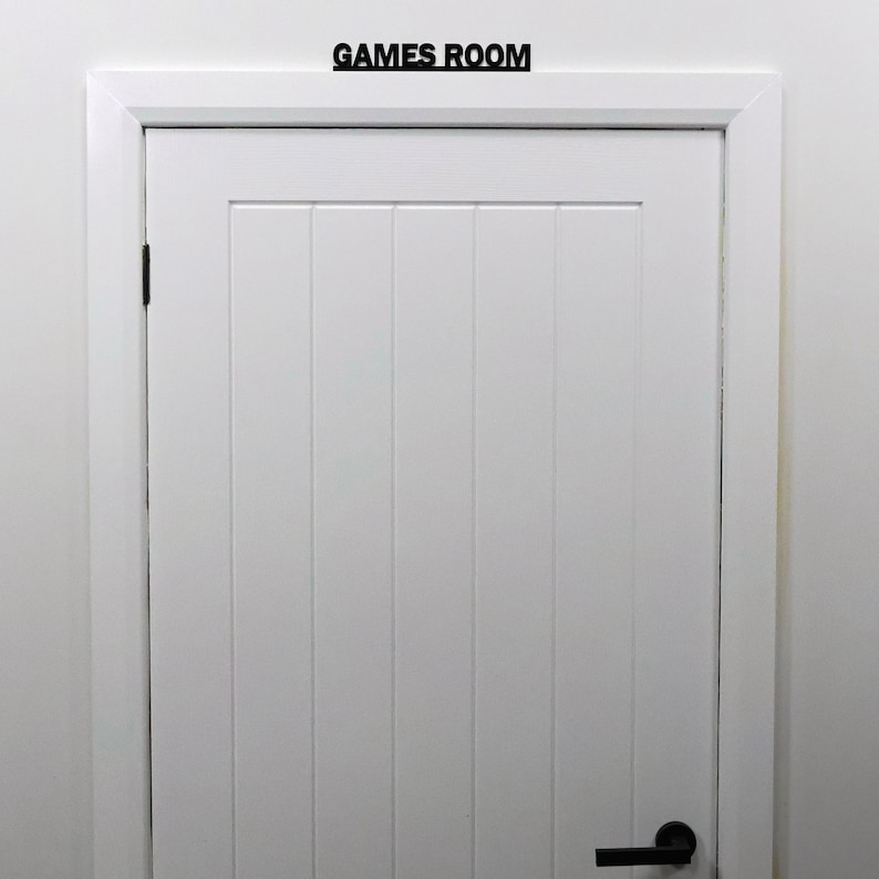 GAMES ROOM Door Topper – Home Bar & Entertainment Room Sign | Black ...