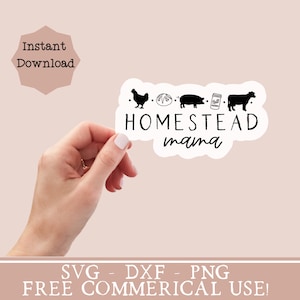 Op de afbeelding: Zwart-wit digitaal ontwerp met een kip, een brood, een varken, een pot jam en een koe met de tekst "HOMESTEAD mama".