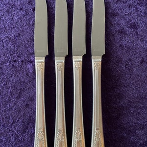 LIDO Silverplate by Oneida Ltd. - Vintage (1938) - 4 New French Hollow Grille Knives - made in USA