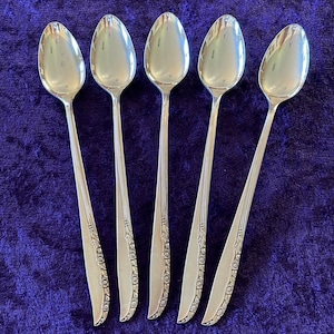 BRITTANY ROSE Wm Rogers Oneida Vintage Silverplate (1948) - 5 Iced Tea Spoons-  made in USA