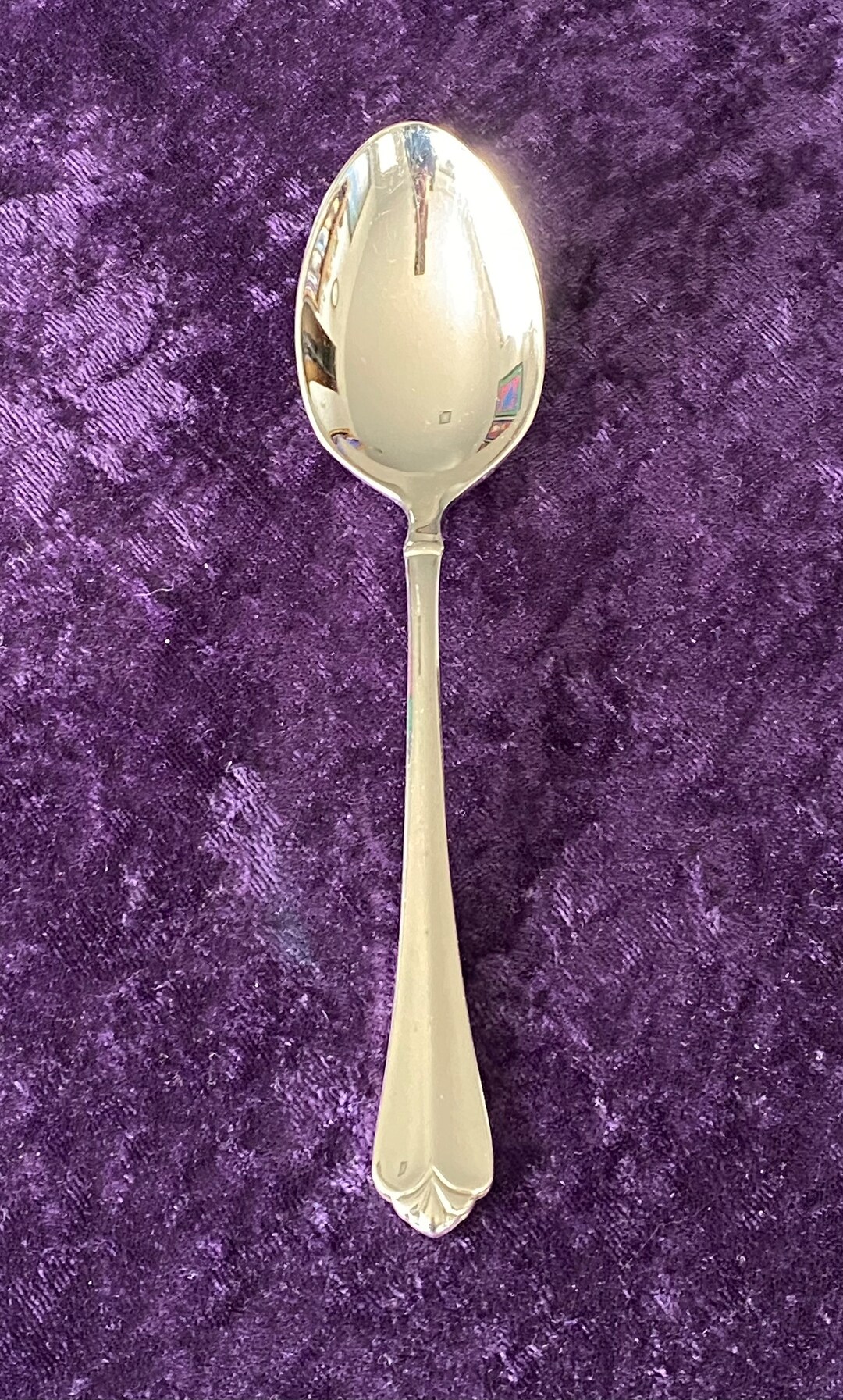 JUILLIARD Oneida Heirloom Flatware 18/10 Glossy 1984 1 Oval / Place