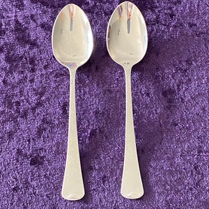 AMERICAN ARTISTRY Oneida Vintage Flatware, 2 Teaspoons