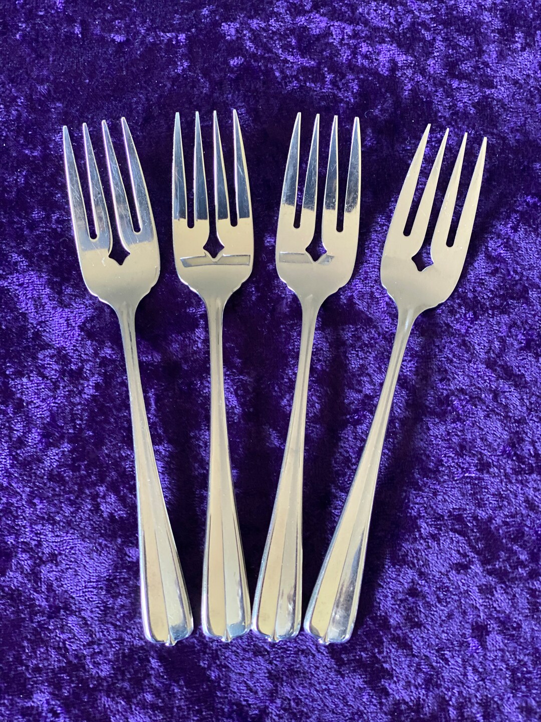 GALA IMPULSE Oneida Stainless Vintage Flatware 4 Pieces Salad Forks Etsy