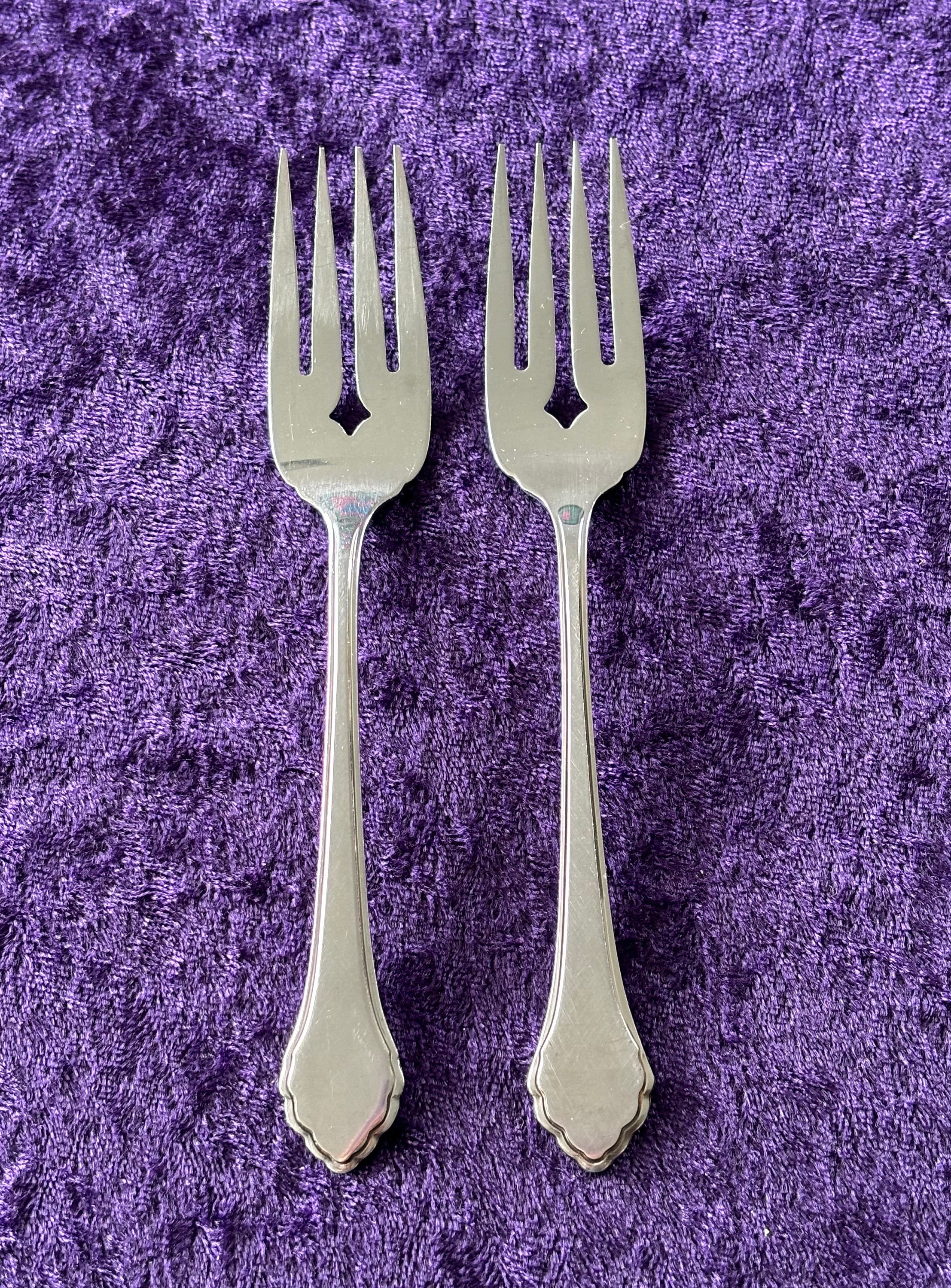 Wm Rogers Deluxe Stainless Oneida Flatware - Etsy