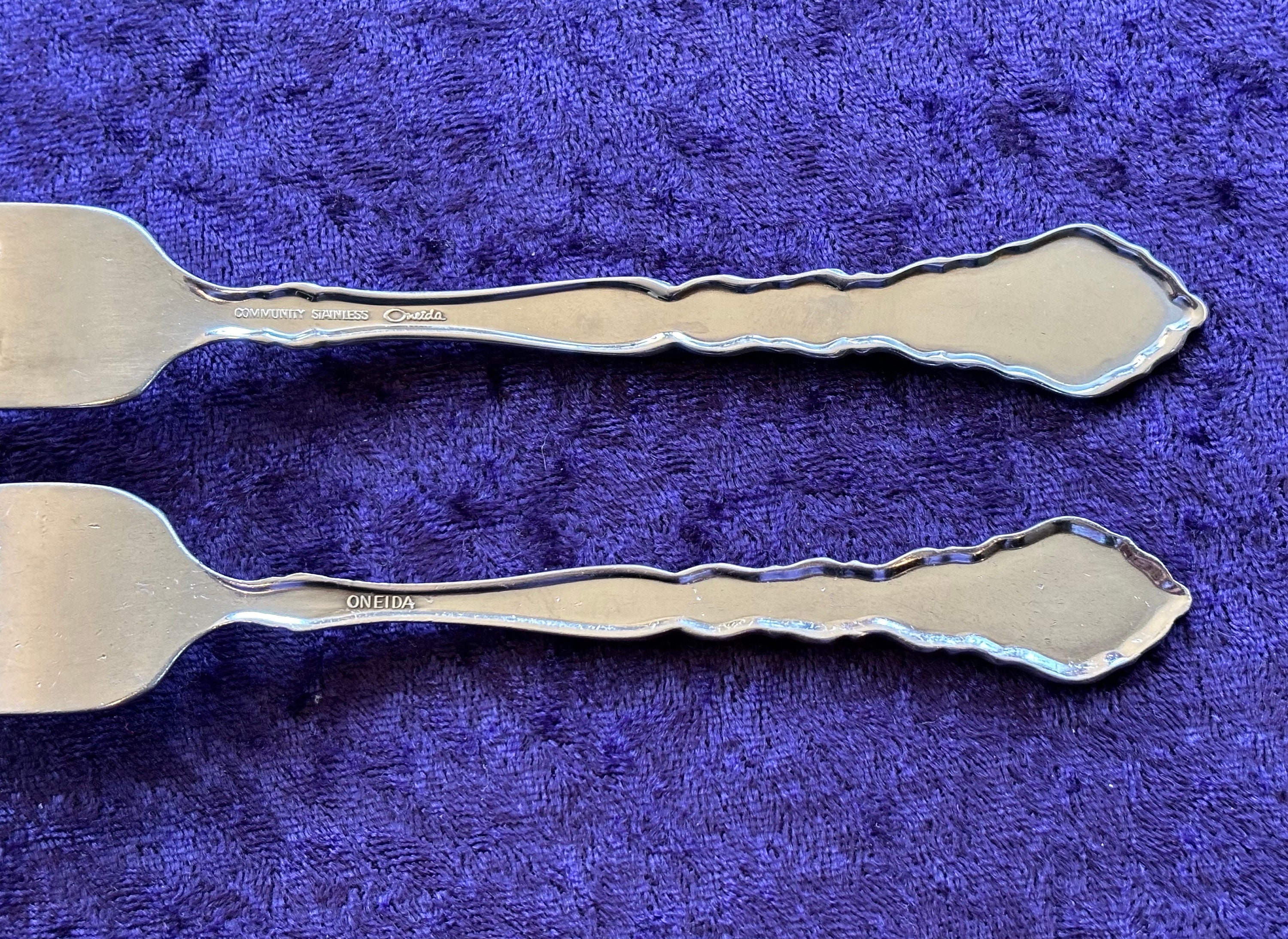 SATINIQUE Community Stainless by Oneida newer Vintage Flatware 1 Dinner
