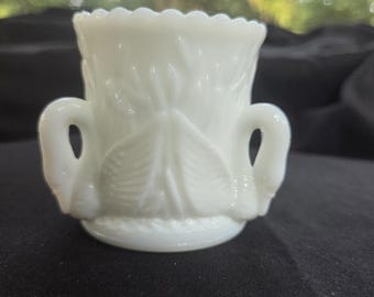 Westmoreland Swan & Cattails Milk Glass Toothpick Holder WG Mark Vintage