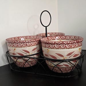 Temp-tations Old World Cranberry 3-Quart Serving Bowls with Metal Caddy